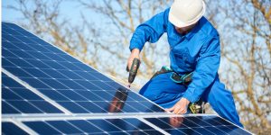 Installation Maintenance Panneaux Solaires Photovoltaïques à Saint-Julien-du-Pinet